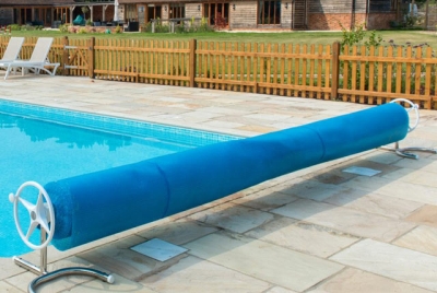 Why You Should Invest in  Automatic Pool Covers ?