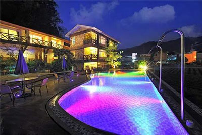 Selection of Swimming Pool Lighting